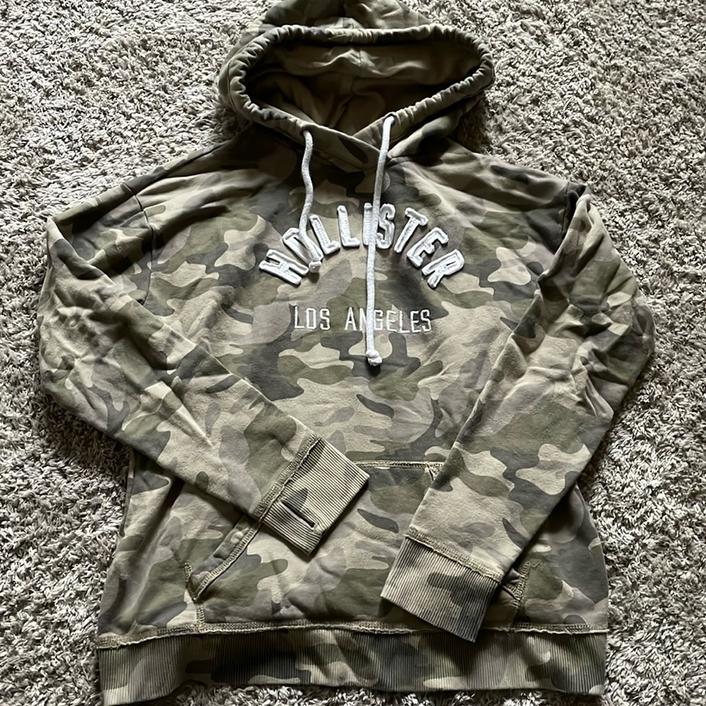 hollister hoodie